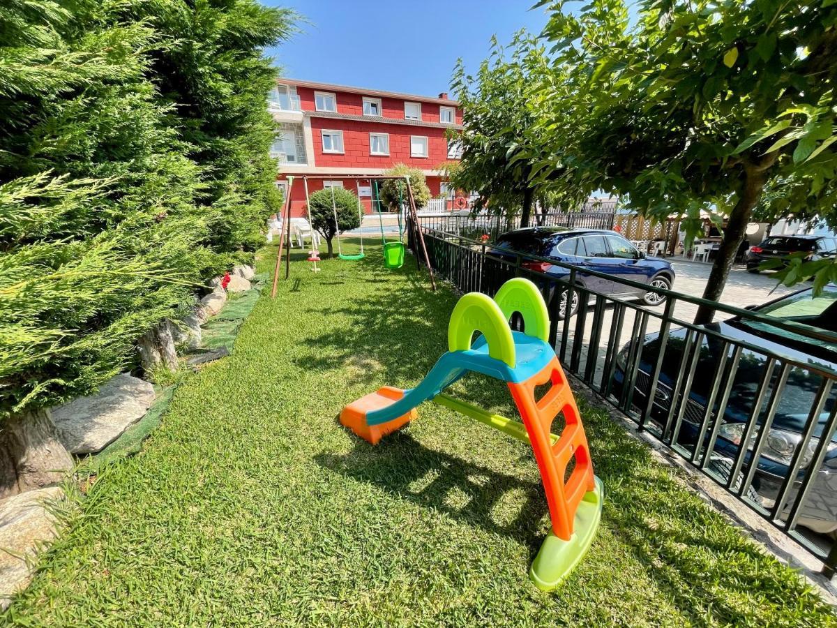 Apartamentos Sinas Playa Raxo Exteriér fotografie